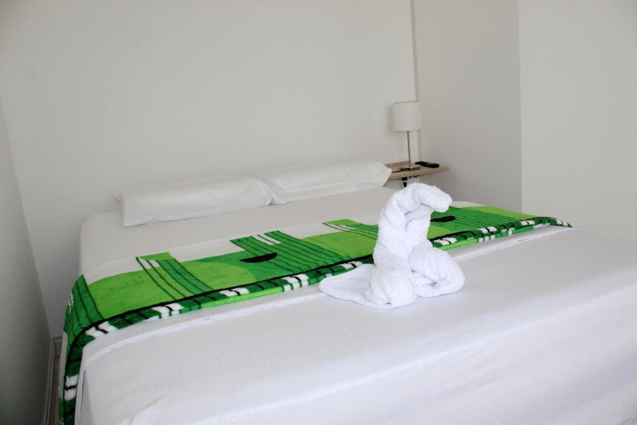 Green House Habitaciones บูการามังกา ภายนอก รูปภาพ