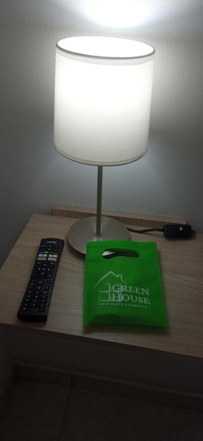 Green House Habitaciones บูการามังกา ภายนอก รูปภาพ