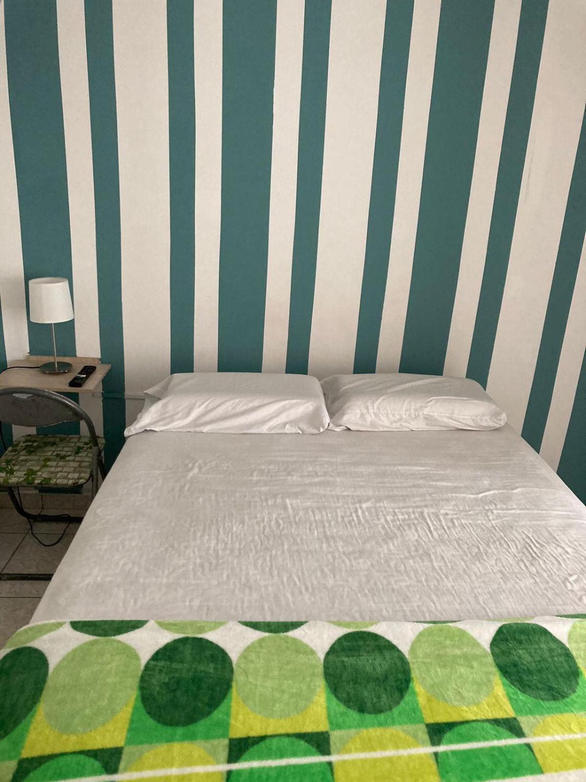 Green House Habitaciones บูการามังกา ภายนอก รูปภาพ
