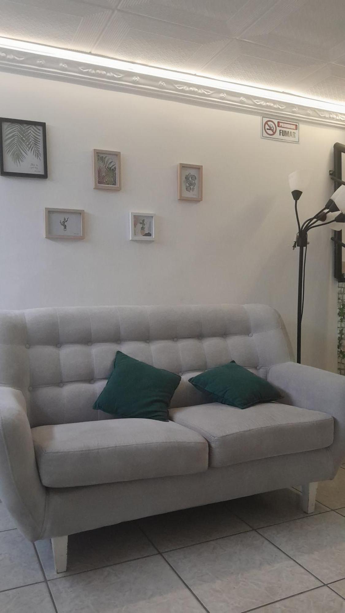 Green House Habitaciones บูการามังกา ภายนอก รูปภาพ